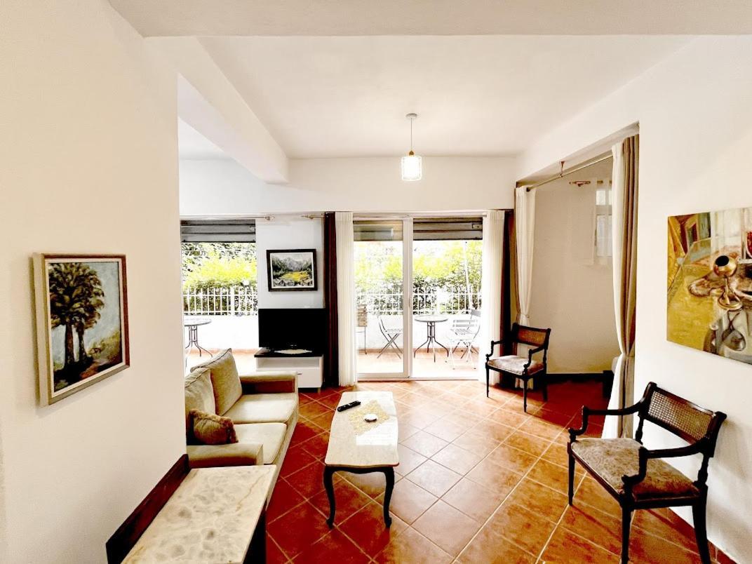 Brunari Apartment Vlorë Esterno foto
